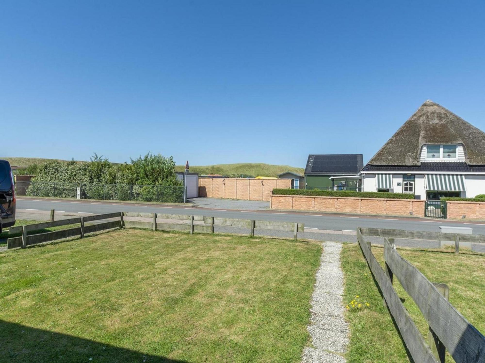 Cozy Holiday Home With Lawn 卡兰茨奥赫 外观 照片